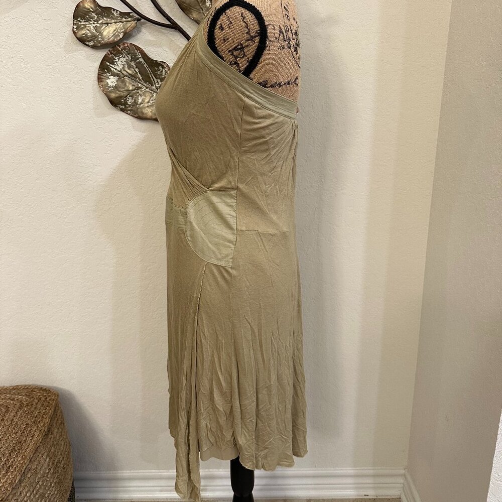 🌿 NWOT To The Max Olive Green Halter Midi Dress – XS – Flowy Boho Chic - Picture 3 of 5